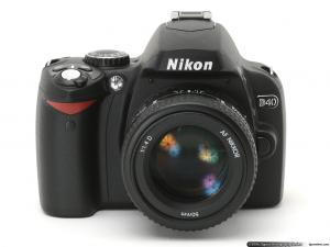 Nikon D40